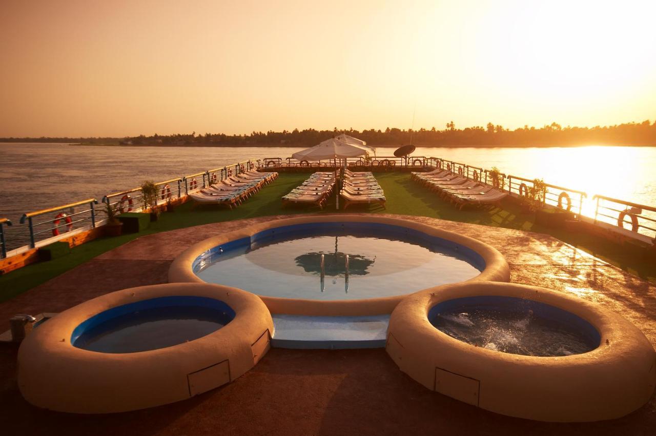 Nile Carnival Cruise 4Nt Lxr Thursday 3Nt Asw Monday Luxor Exteriör bild